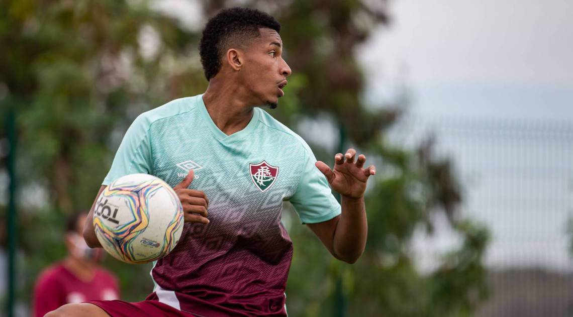 Marcos Paulo  no treino do Fluminense - LUCAS MERÇON / FLUMINENSE