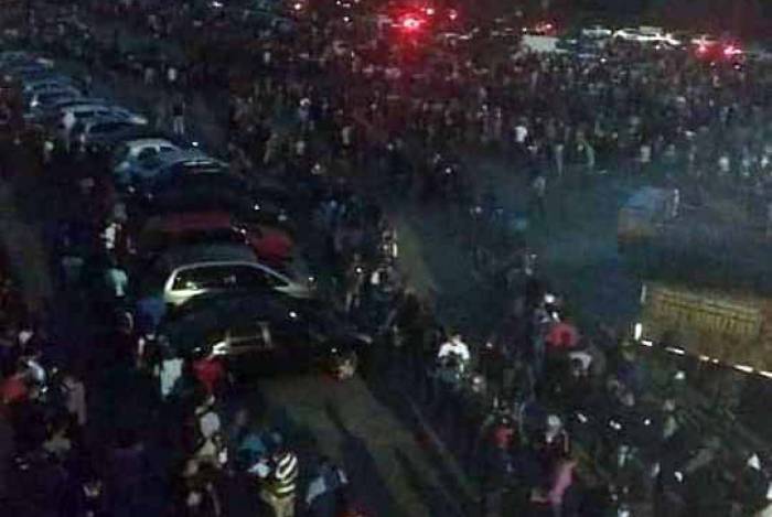 Vagas de emprego em obras na Reduc atraem 15 mil desempregados