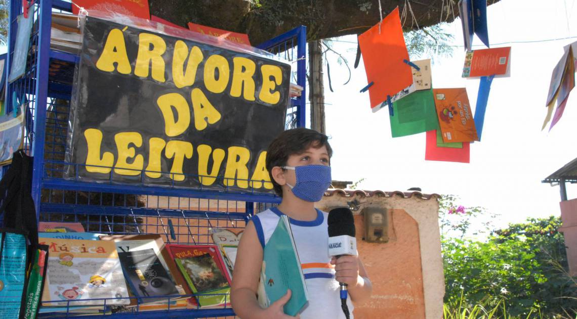 Ação na escola municipal de Magé - Divulgação