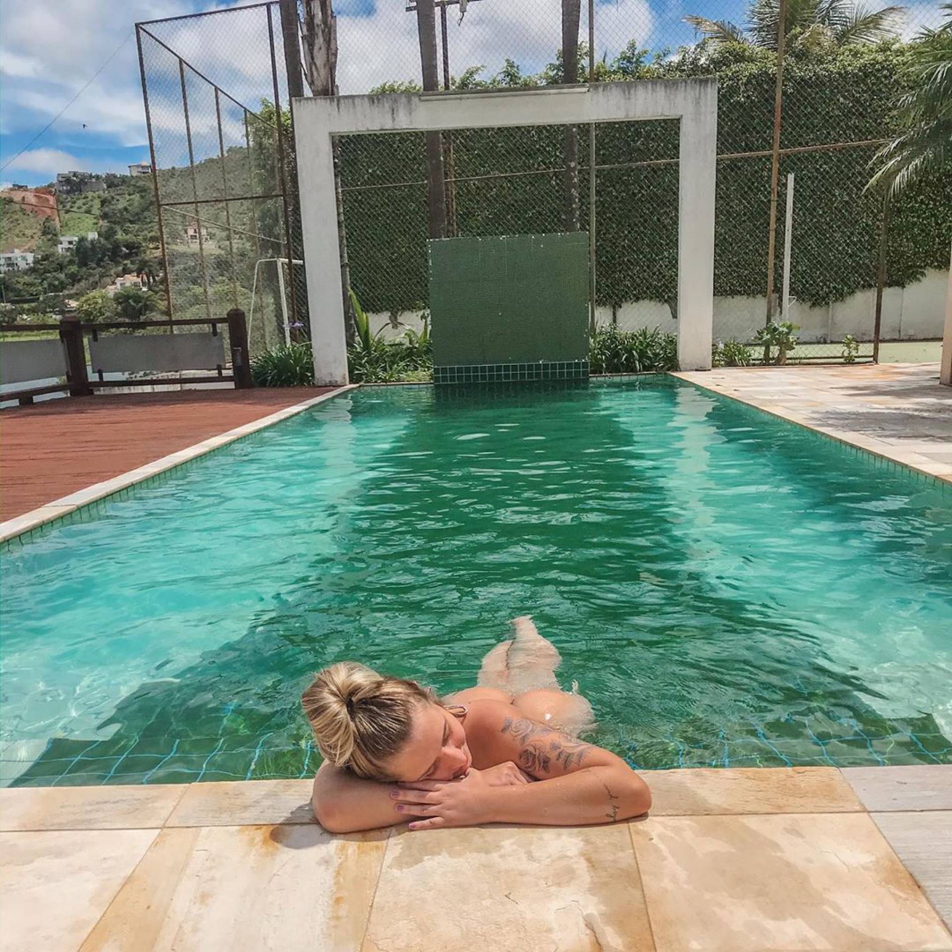 Giovanna Antiório, filha da ex-paquita Andreia Sorvetão