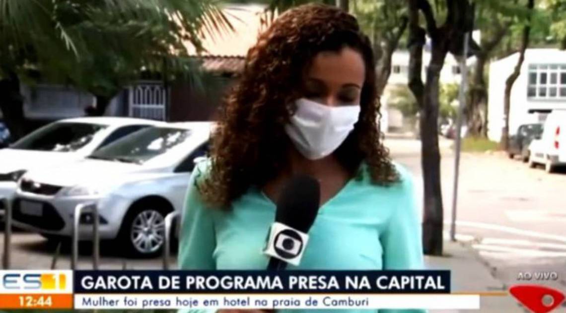 Gafe! Repórter tem crise de riso ao noticiar que mulher foi presa nua