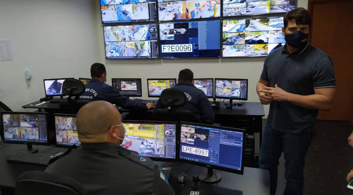 As câmeras integradas ao Ciop ficam na entrada e na saída do Terminal Centro, nas áreas internas - Caio Garin