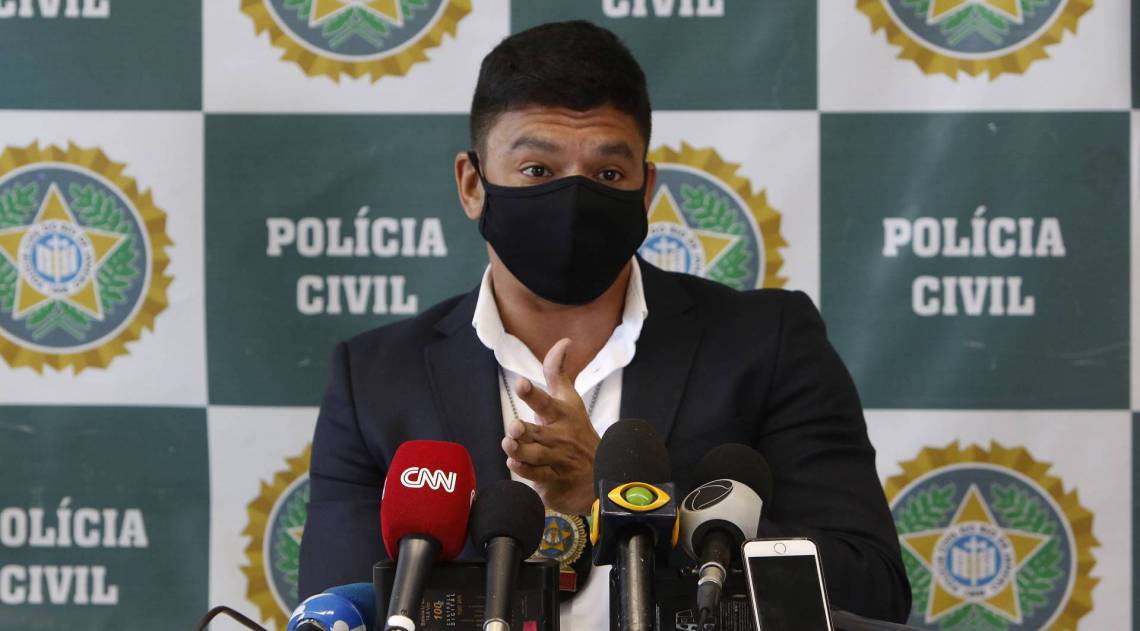 Delegado Moyses Santana disse que não houve falha na ação ao invadir live de pagode - Reginaldo Pimenta