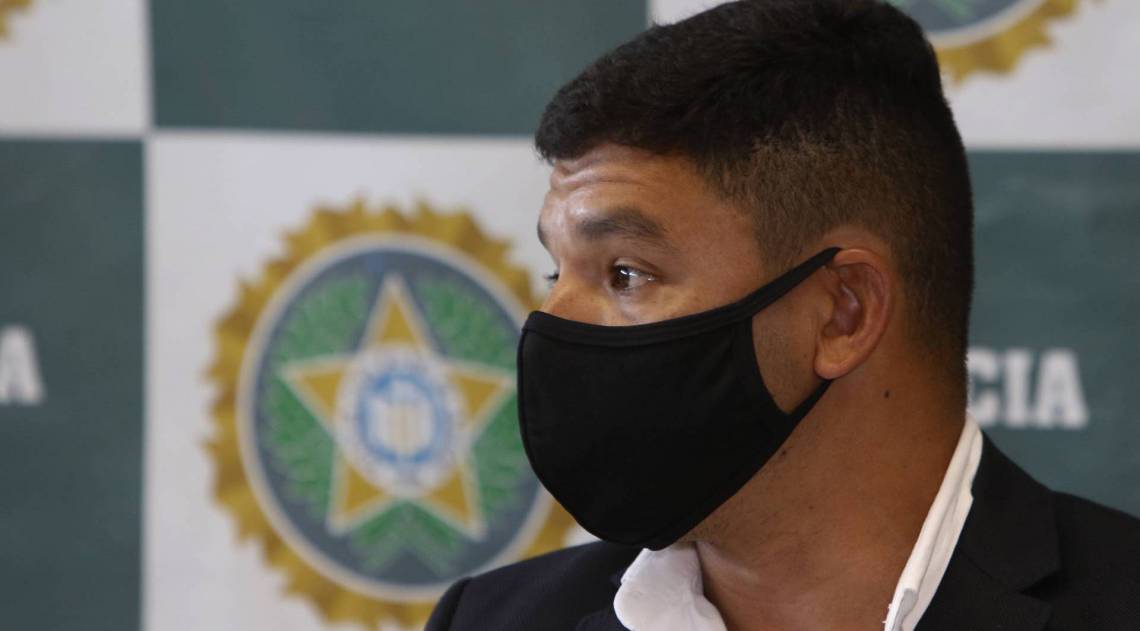 Rio de Janeiro - RJ  - 27/07/2020 - Policia - Delegado Moyses Santana, em entrevista coletiva, sobre opera&ccedil;ao em Angra dos Reis contra milicianos -  Rio - Foto Pimenta / Agencia O Dia