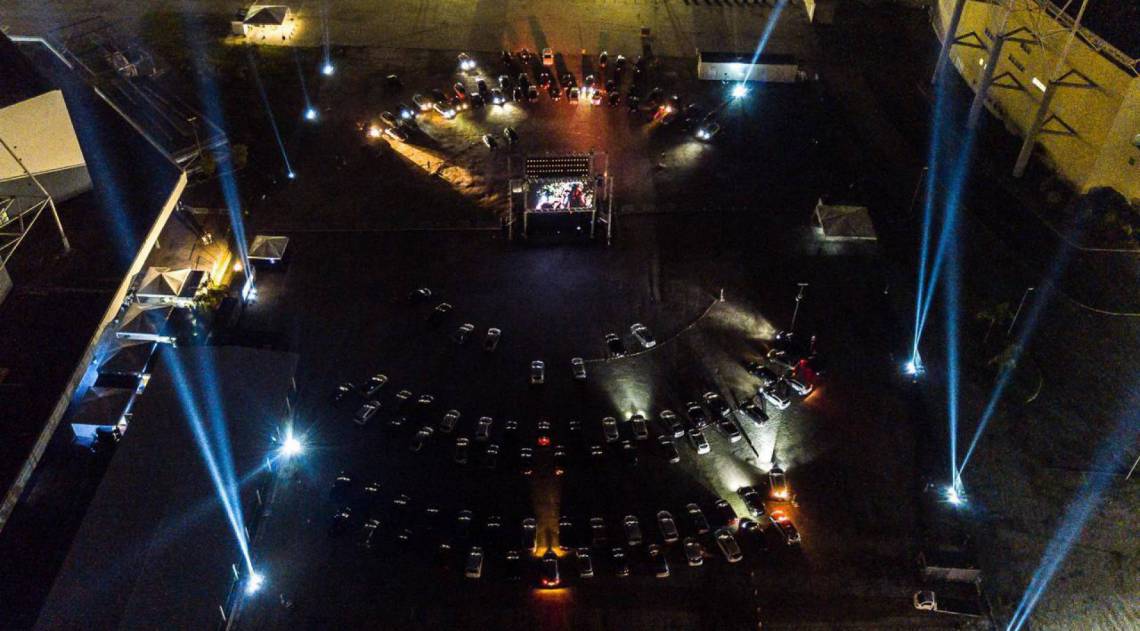 Zona Oeste - drive-in na Barra estende programação até 2 de agosto