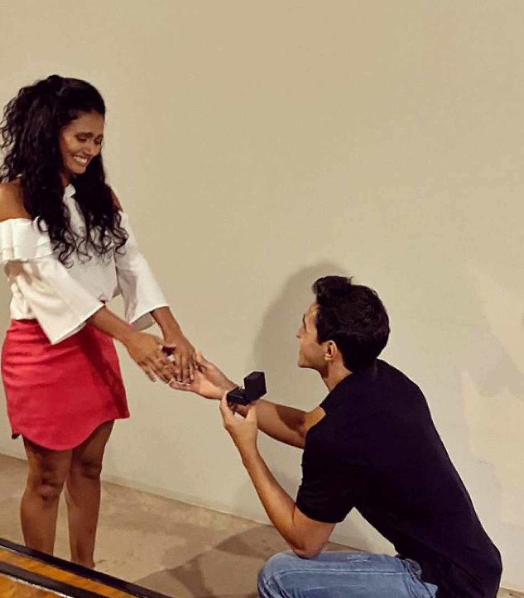 Após ser pedida em casamento, noiva entrou para um curso promovido por instituição religiosa - Instagram / Reprodução