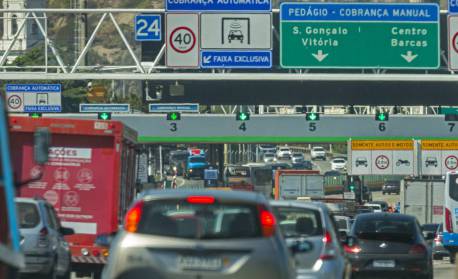 Pedágio na Ponte Rio-Niterói fica mais caro a partir deste sábado