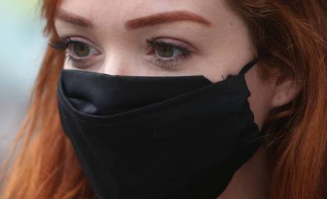 Apesar do aumento de casos de covid-19, uso de máscaras permanece facultativo no Rio