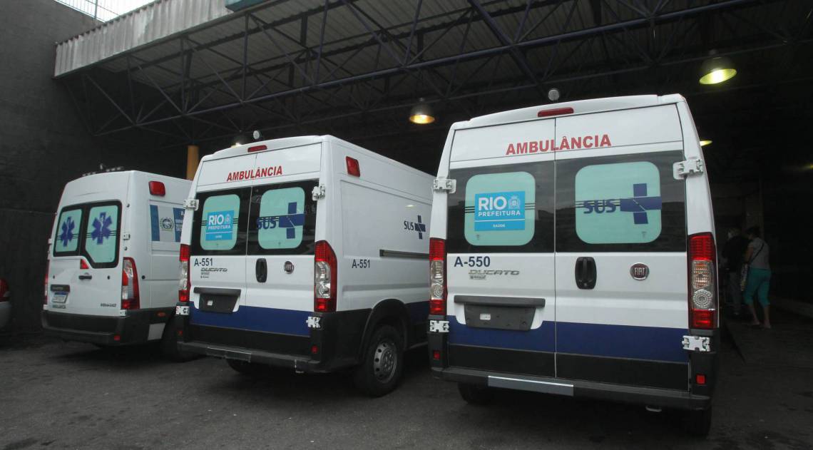 Ambul&acirc;ncias  - Estefan Radovicz / Ag&ecirc;ncia O Dia