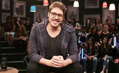 Fábio Porchat doa R$ 240 mil a humoristas durante a pandemia