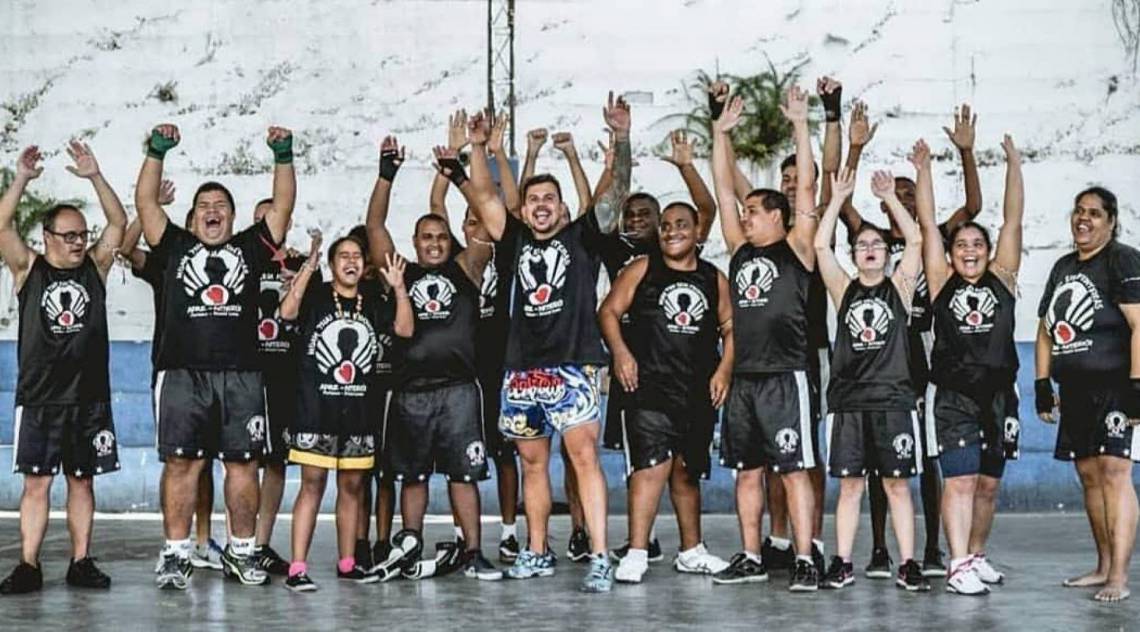 Entidade presta serviços de atendimento em saúde, educação e assistência social a crianças, jovens e adultos, incluindo atividades artísticas, esportivas e motoras - Divulgação / Apae Niterói