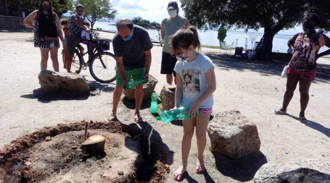 Moradores da Ilha de Paquet&aacute; fizeram mutir&atilde;o para tentar salvar o baob&aacute; Jo&atilde;o Gordo - Divulga&ccedil;&atilde;o/ Alessandra Bruno