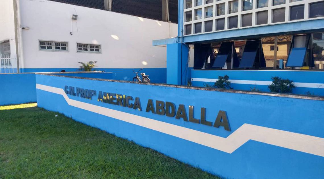 O Colégio Municipal atende 872 alunos - Divulgação