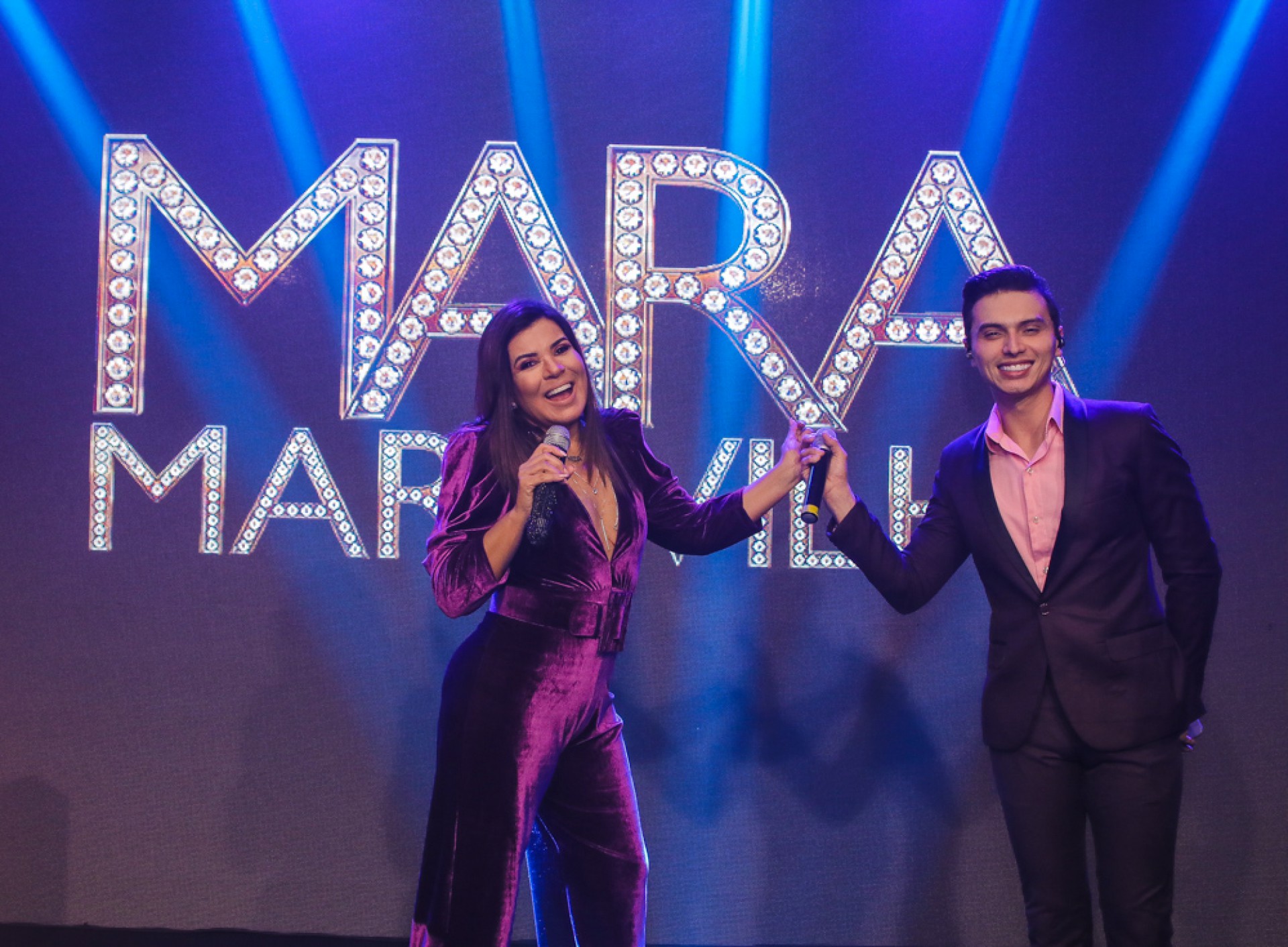Mara Maravilha relembra seus sucessos em live com apresentação de seu noivo, Gabriel Torres - Thiago Duran / Ag. News