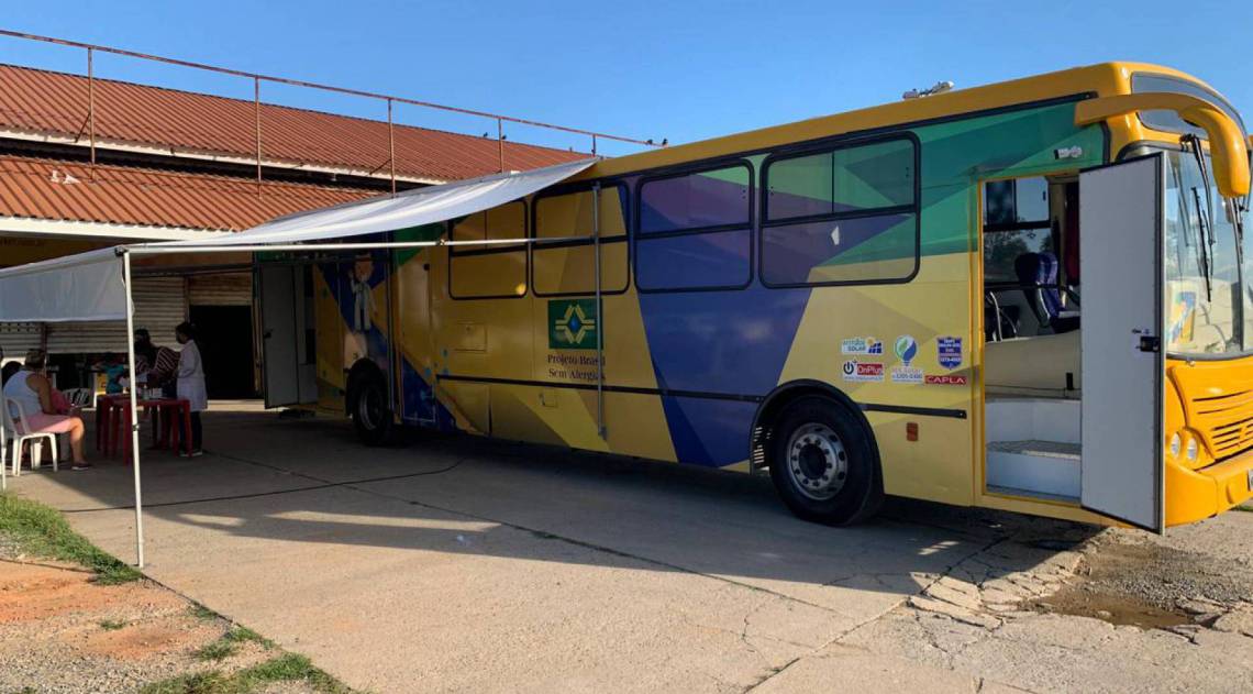 Ônibus com as cores do Brasil estará em municípios da Baixada tratando alergias e doenças imunológicas