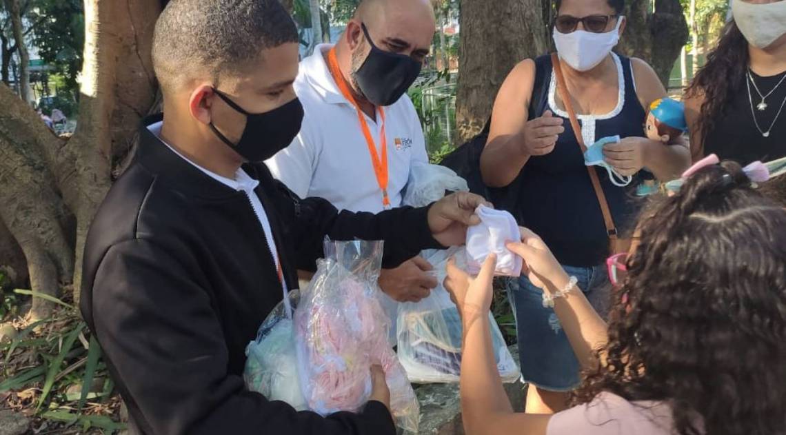 Até o momento, já foram aplicadas cerca de 600 multas pela Guarda Municipal por falta da máscara - Divulgação / Prefeitura de Niterói