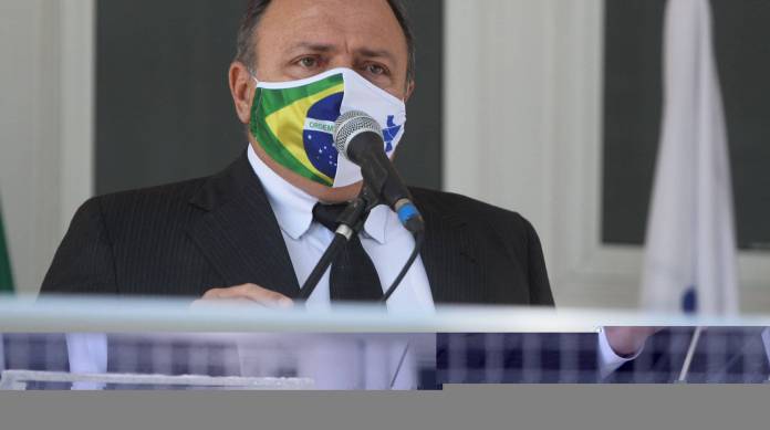 Rio - 10/08/2020 - Ministro Eduardo Pazuello, inaugura unidade de apoio ao diagnÃ³stico da Covid19, na Fiocruz.              Foto: Estefan Radovicz / AgÃªncia O Dia  
      Byline