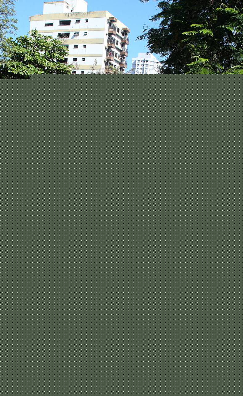 Rio,12/08/2020 -NOVA IGUACU- ESPECIAL,CADERNO BAIXADA, humorista e skatista de Nova Iguacu que faz sucesso no instagram com piadas sobre racismo . Na foto, Vitor Andre .Foto: ClÃ©ber Mendes/AgÃªncia O Dia