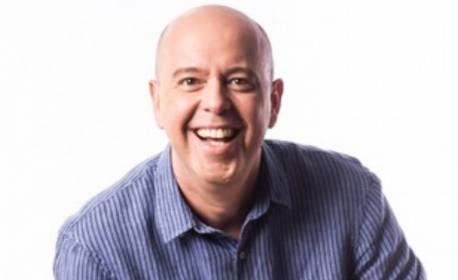 Flamengo, Castor e até Alex Escobar... veja os enredos relacionados ao futebol do Carnaval 2022