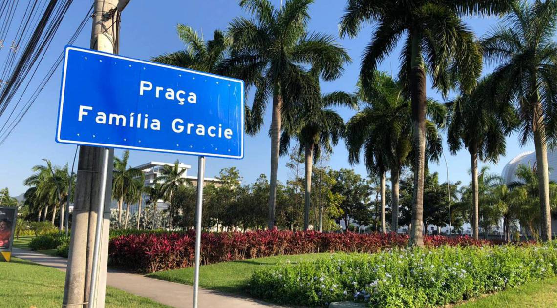 Espaço terá 14 praças que prestam homenagens a grandes mestres, entre eles os Gracie, terá 'Calçada da Fama' e eventos esportivos - Divulgação 