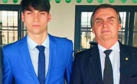 CPI da Covid: senador apresenta requerimento que pede convocação de filho de Bolsonaro