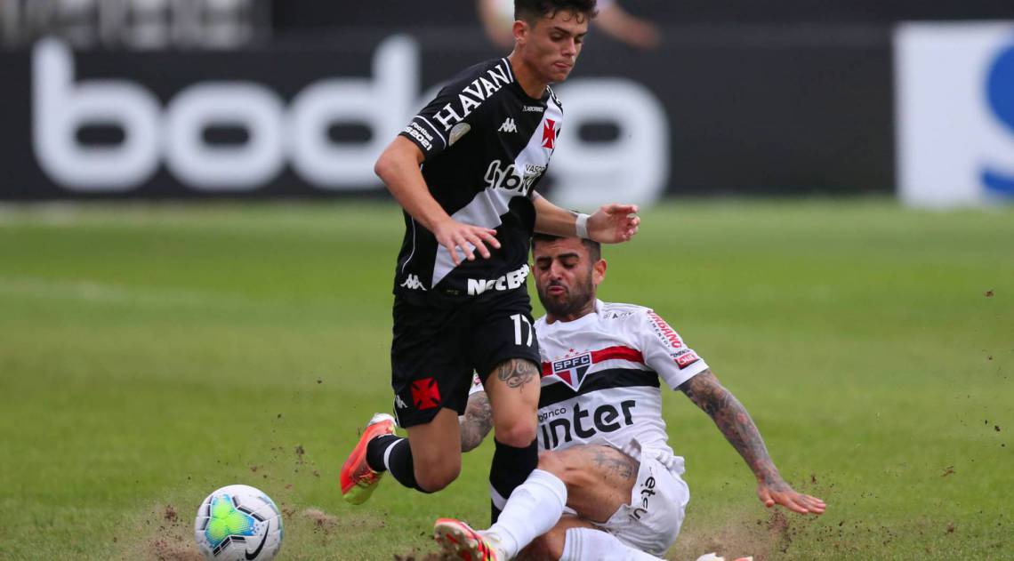  Vasco (2) vence o São Paulo (01) em Sao Januário. Foto: Daniel Castelo Branco