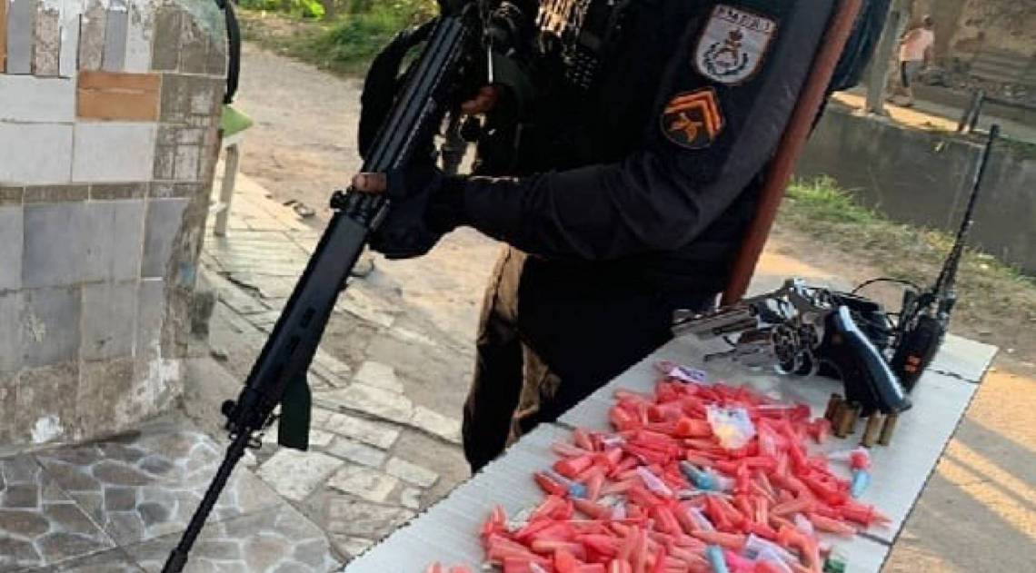 Com o acusado foi encontrado farto material entorpecente. - Divulgação