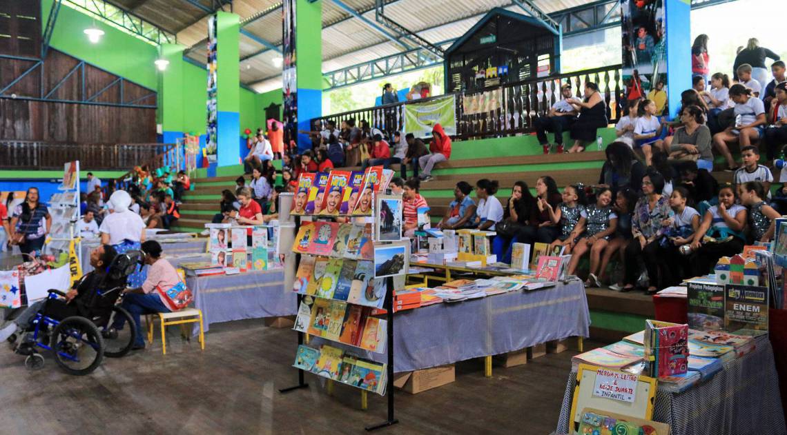 Edições anteriores da Feira Literária de Paracambi (FLIPA)