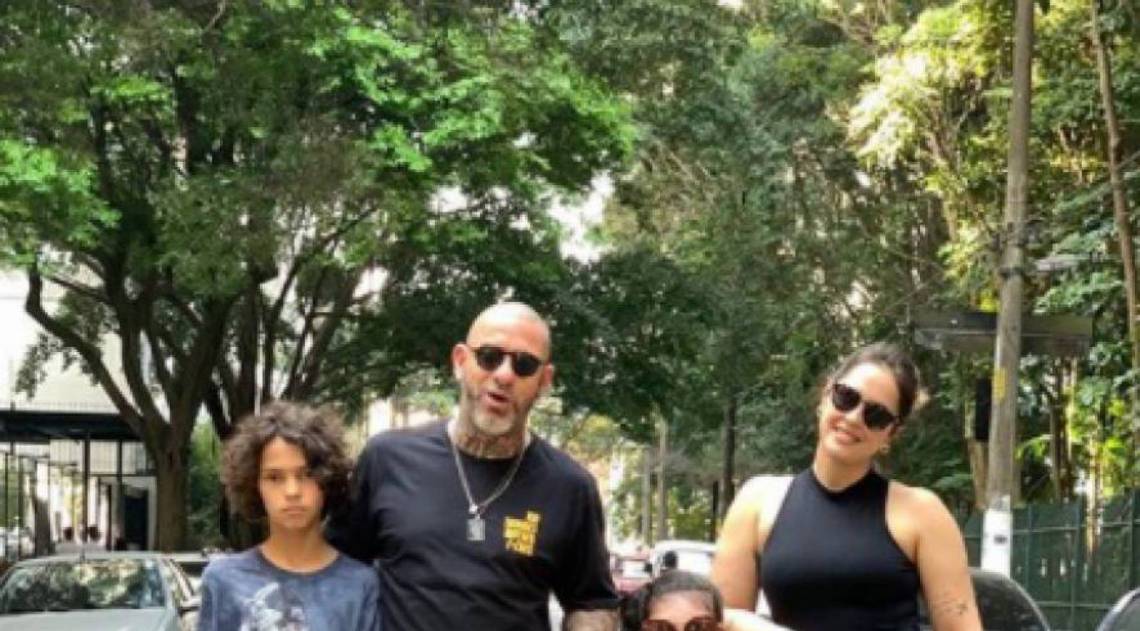 Henrique Foga&ccedil;a e a fam&iacute;lia