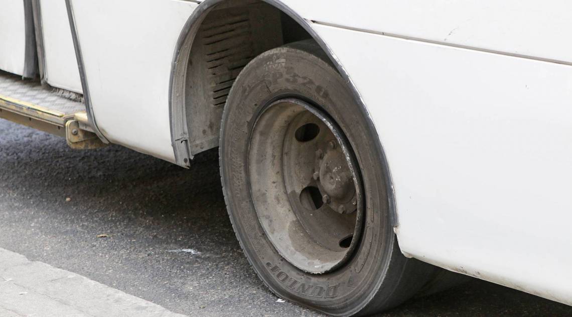 Rio de Janeiro - RJ  - 18/08/2020 - Geral - Linhas de onibus que voltaram a circular na zona oeste - na foto, onibus da linha 841, em Campo Grande - Foto Reginaldo Pimenta / Agencia O Dia