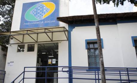 INSS: Saiba como evitar as armadilhas de criminosos que prometem acelerar concessão de aposentadoria