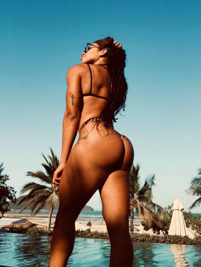 Dhullyana Dutra
