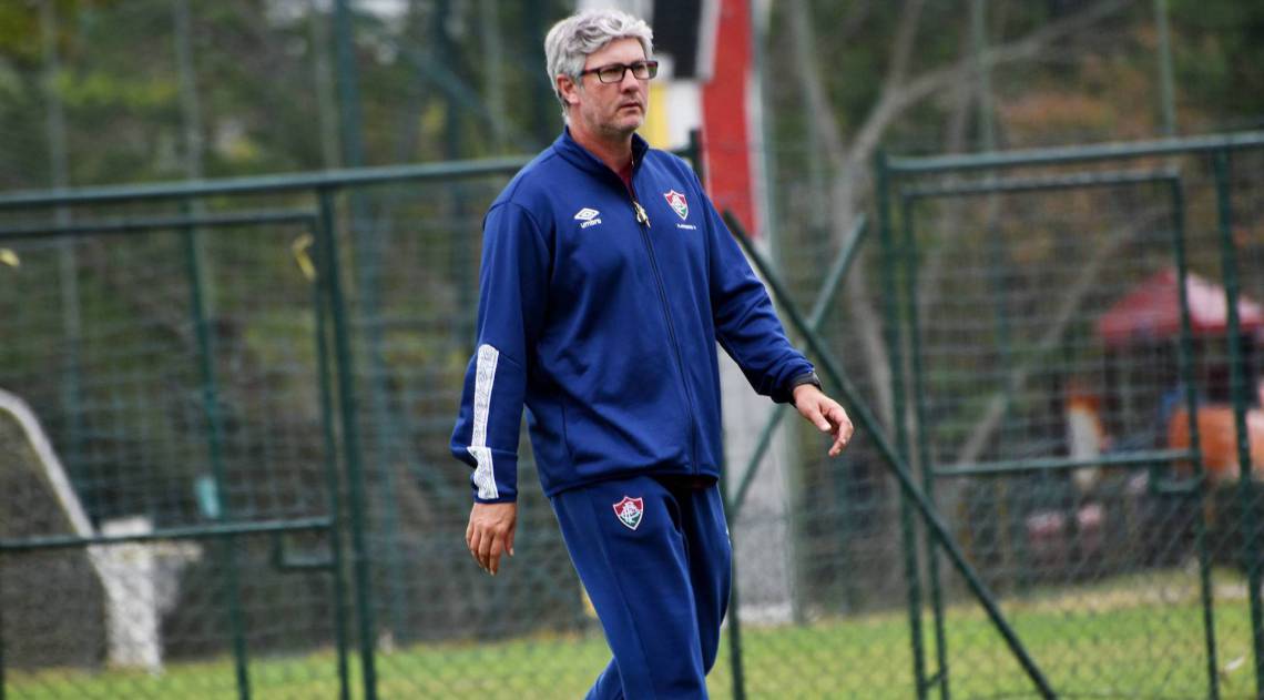 Odair Hellmann tem o apoio da diretoria, mas a torcida está insatisfeita com o trabalho - Mailson Santana/Fluminense