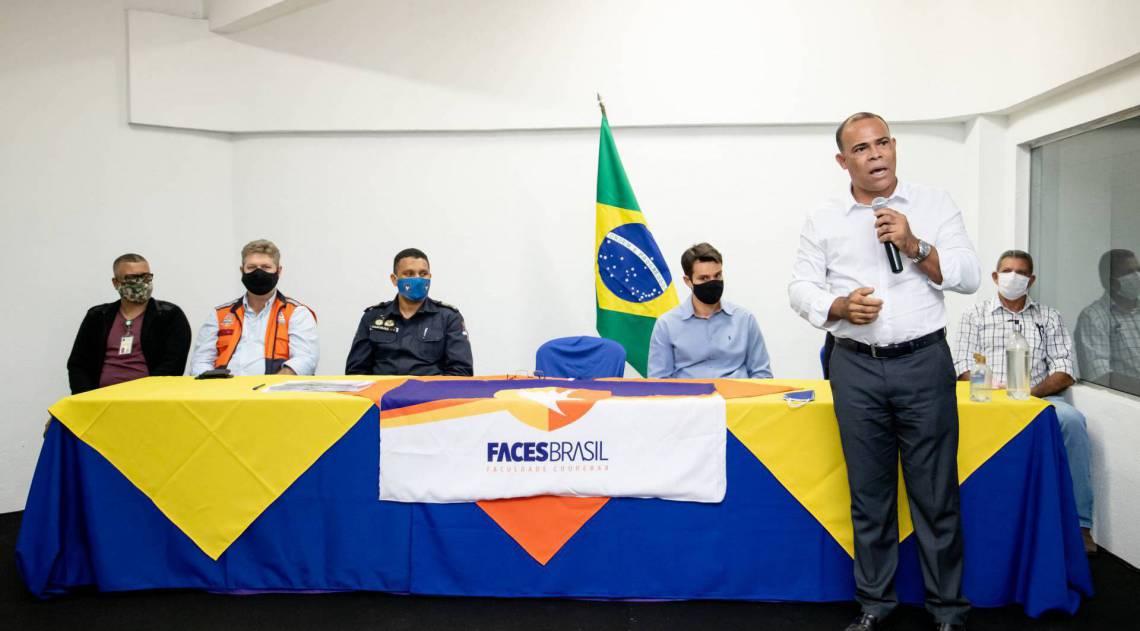 Homenagens a profissionais que se dedicaram à população durante a pandemia. - Foto: Divulgação