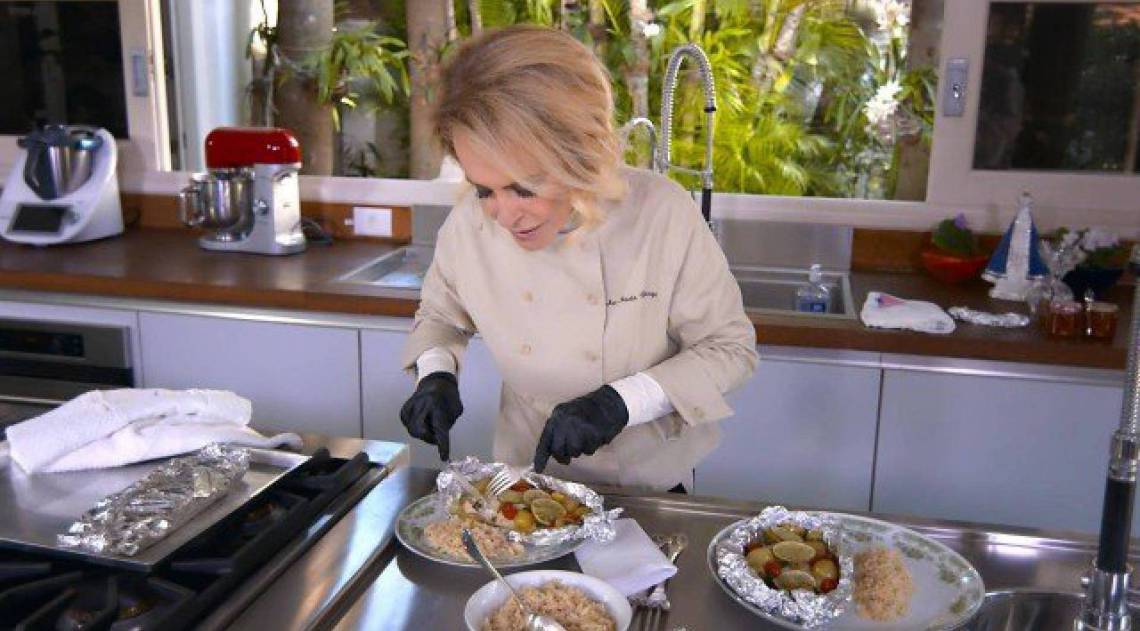 Ana Maria Braga estreia o quadro Tempero de Novela no Encontro - Reprodução