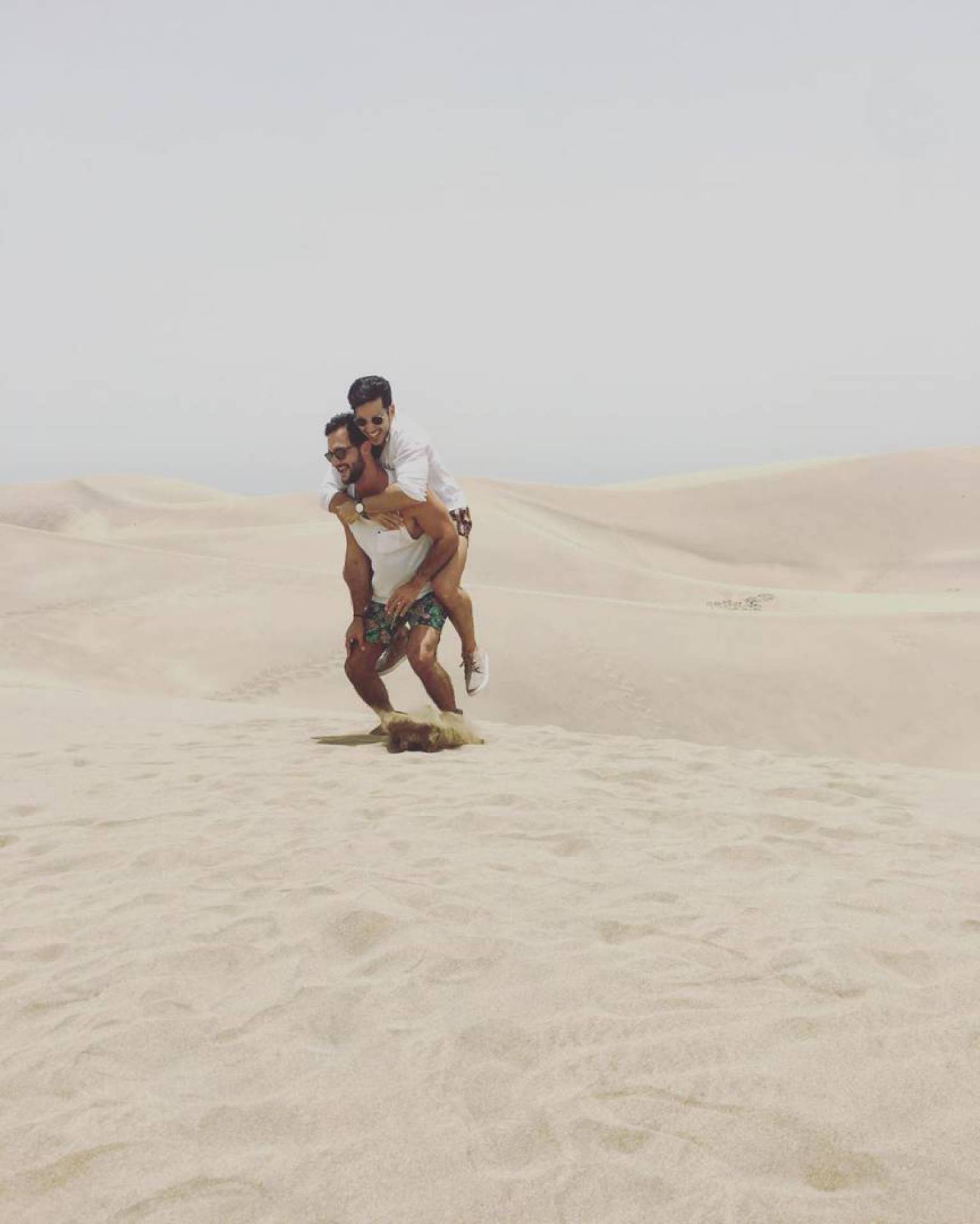 O pré-candidato a vereador Pedro Melo e o apresentador do GNT, Carlos Carvalho