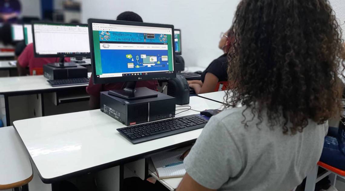 Fundec à distância