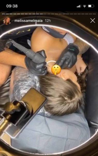 Aos 16 anos, Mel Maia faz duas tatuagens