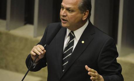 Barros anuncia esforço concentrado e apreciação de MP 118 após recesso