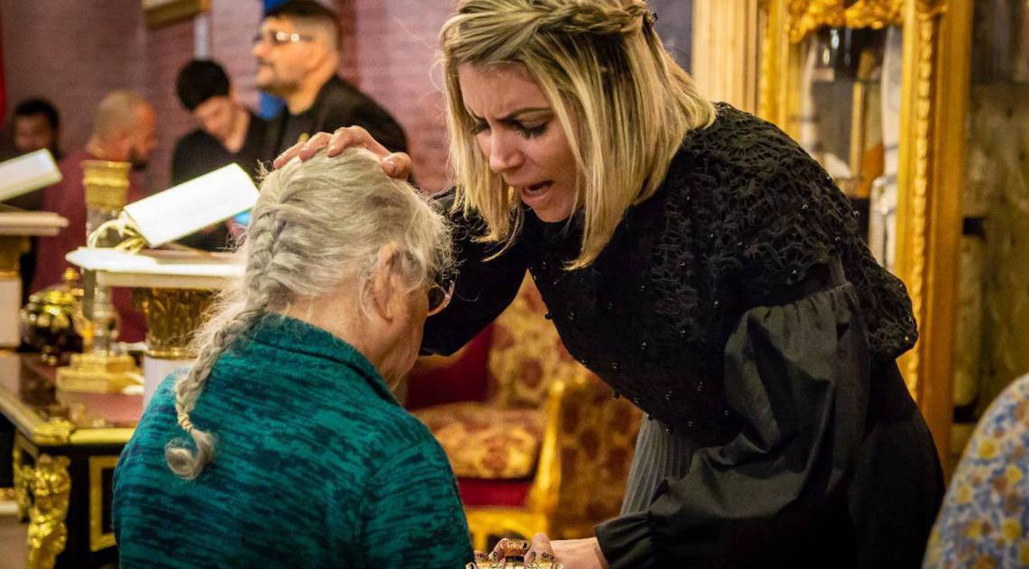 Ex-Miss Bumbum Ana Paula Santos agora é pastora e se chama Ana Akiva