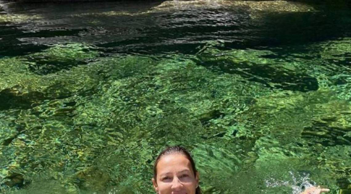 Luana Piovani se diverte com os filhos em Geres, em Portugal