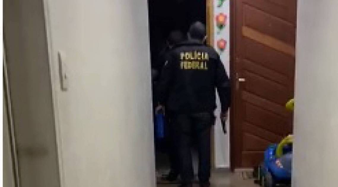 Polícia Federal cumpre mandados de prisão preventiva para impedir expansão de facção criminosa nacional para o Rio