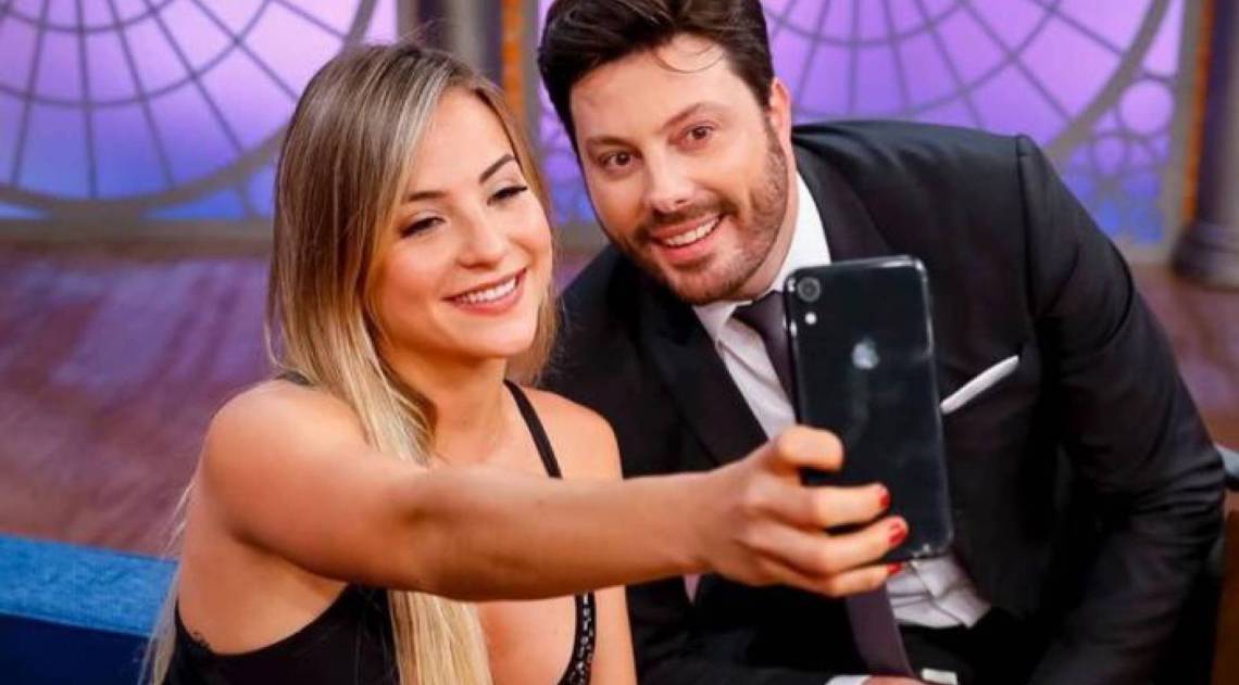 Gabi Martins e Danilo Gentili