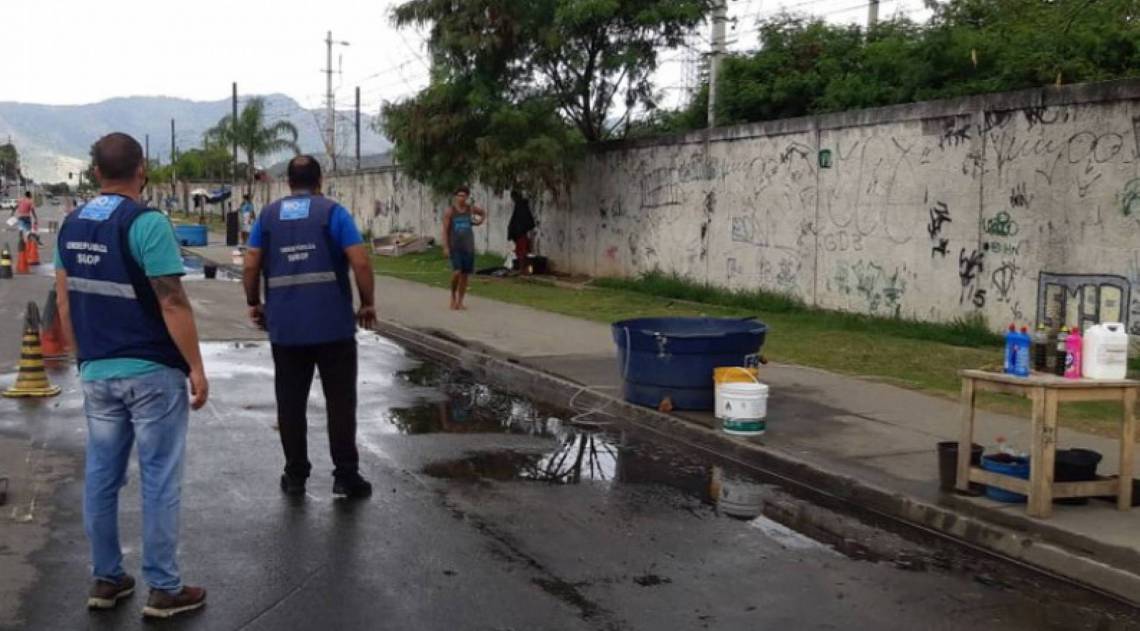 Agentes da Prefeitura e da Seap realização uma operação nesta quarta-feira em Benfica, na Zona Norte - Secretaria Municipal de Ordem Pública (Seop) / Divulgação 