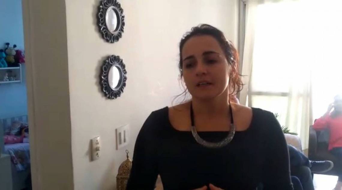 Amanda Coelho, 36, relata experi&ecirc;ncia de ter sido feita ref&eacute;m no Rio Comprido, Zona Norte do Rio - Anderson Justino