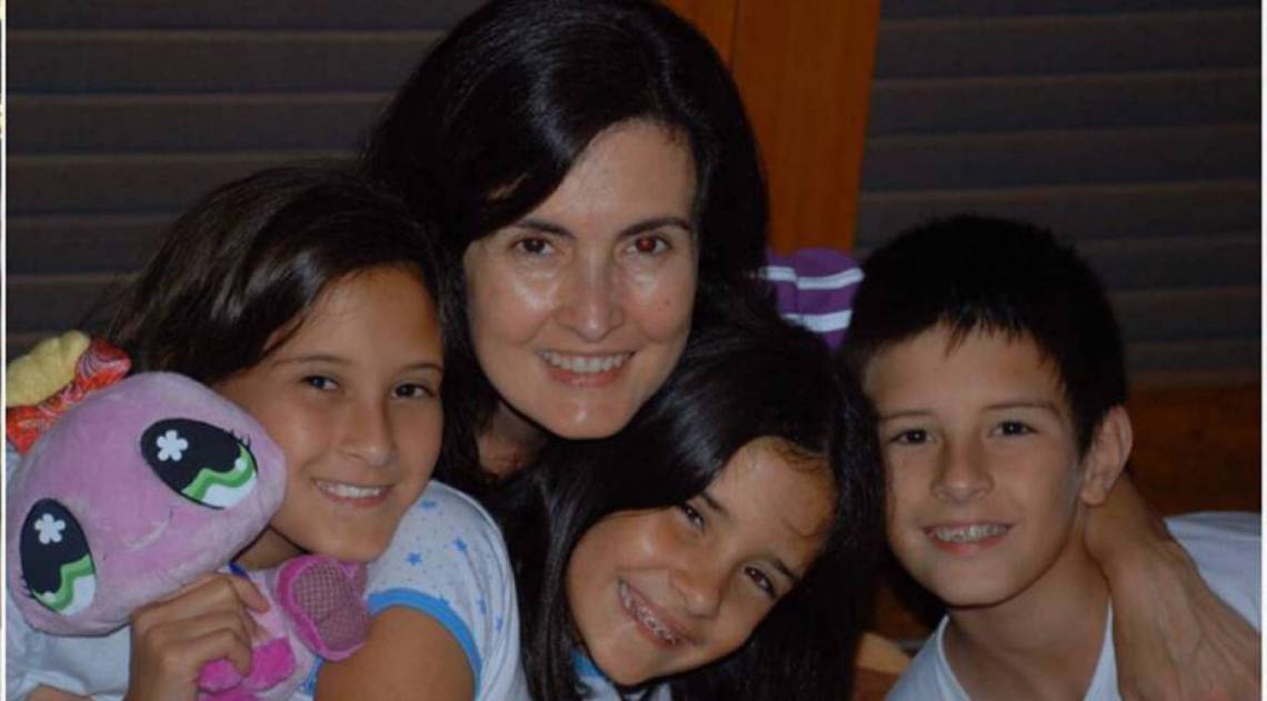 F&aacute;tima Bernardes com os filhos
