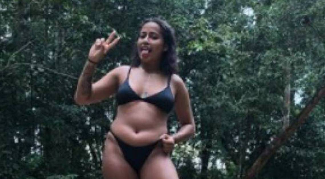 Mc Loma - Reprodução