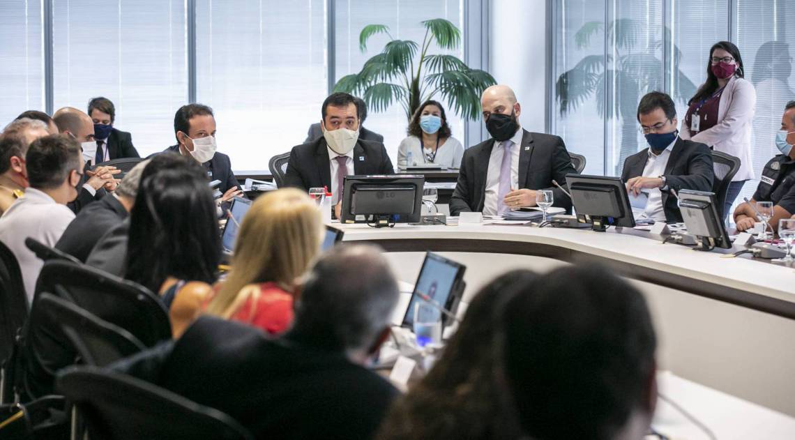 Cl&aacute;udio Castro realiza sua primeira reuni&atilde;o com secretariado como governador em exerc&iacute;cio - Divulgaçõ/ Rafael Campos