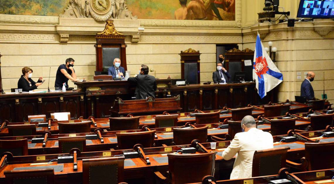 Texto deve ser analisado em conjunto pelas comiss&otilde;es - Divulga&ccedil;&atilde;o/ CMRJ