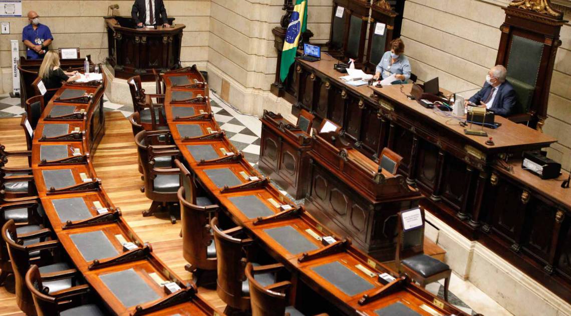 Psol entra com novo pedido de impeachment contra Crivella - Gilvan de Souza / Agencia O Dia